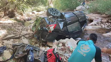 200 metreden dereye uçan otomobilin sürücüsü öldü