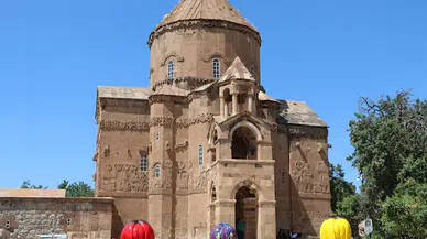 Akdamar Adası'ında 'Mozart Küçük Bir Gece Müziği' konseri 