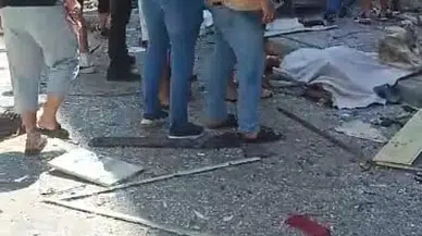 İzmir'de şırdancıda patlama: 5 ölü, 63 yaralı (9)