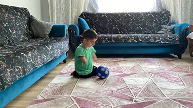 Doğuştan kolları ve bacakları olmayan Muhammet'in protez talebi: Icardi gibi top oynamak istiyorum/ Ek fotoğraflar