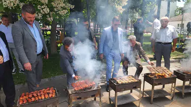 Suluova Belediyesi YKS öncesi öğrencilere moral  etkinliği düzenledi