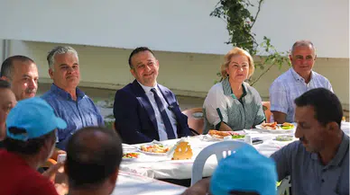 Turhal Belediye Başkanı Ural, belediye personeliyle bir araya geldi