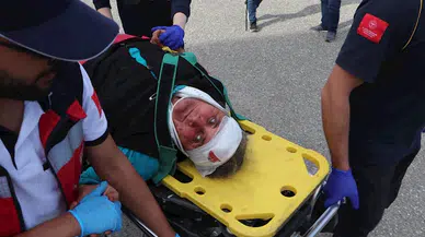 Çaşır otu toplarken kayalıklardan düşüp yaralandı