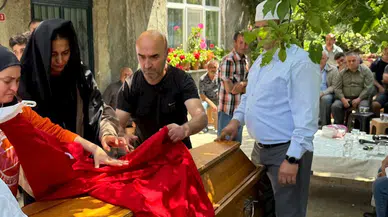 Göçükte ölen madenci son yolculuğuna uğurlandı; belediyede çalışırken kura ile TTK'ya girmiş