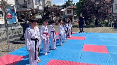 Küre Halk Eğitimi Merkezi tarafından yıl sonu sergisi açıldı