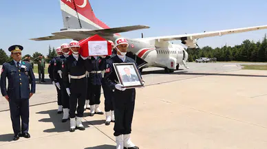 Şehit Pilot Özen'in cenazesi, Eskişehir'e getirildi