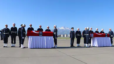 Kayseri'de düşen uçakta şehit olan 2 pilot için tören