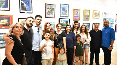 6'dan 70'e ressamlar sergisi