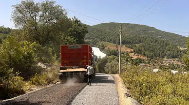 ASAT, Gazipaşa'da sathi asfalt yapıyor