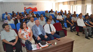 Eğirdir'de muhtarlara hizmet içi eğitim 