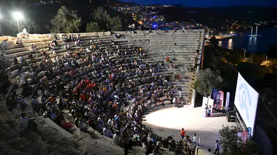Kaş’ın 2 bin yıllık antik tiyatrosunda film festivali