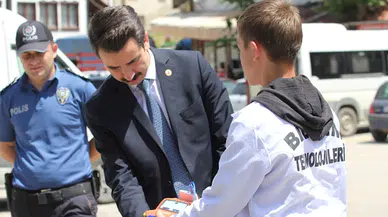 Mudurnu'da lise öğrencileri yıl sonu kermesi düzenledi