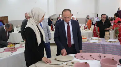 Yeniçağa Halk Eğitim Merkezi yıl sonu sergisi açıldı