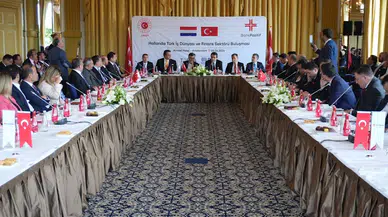 Türk finans sektörü Hollanda’da buluştu