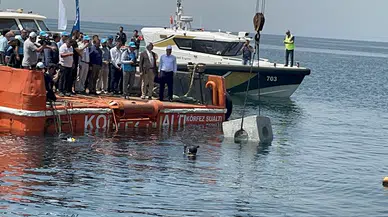 Biyoçeşitliliği artırmak için Marmara Denizi'ne 100 yapay resif bırakıldı