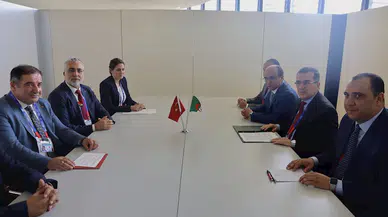 Bakan Işıkhan, Cezayirli mevkidaşı Bentaleb ile bir araya geldi