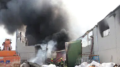 Kayseri OSB’deki ambalaj fabrikasında yangın