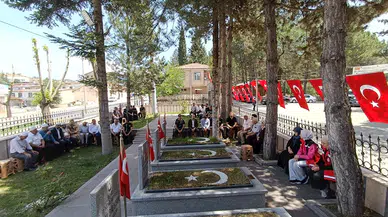 Şehit Asteğmen Mustafa Kasar, Tosya'daki kabri başında anıldı