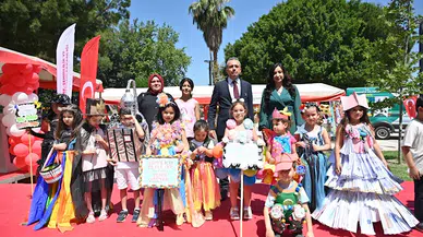 Osmaniye’de minik öğrenciler, atık malzemelerden defile yaptı