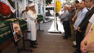 Atatürk'ün tavsiyesiyle öğretmen olan Sabiha Özar, son yolculuğuna uğurlandı