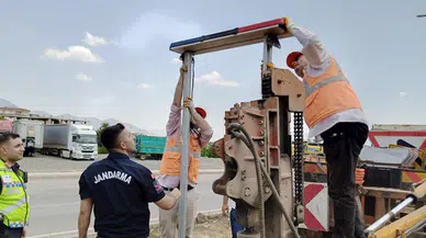 Gaziantep jandarmadan 'çakarlı tepe lambası' uygulaması