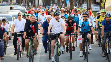 Tarsus’ta pedallar çevre için döndü