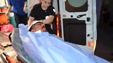 Eski eşi ve sevgilisi ile yolda karşılaştı; keserli, tornavidalı kavga çıktı: 3 yaralı