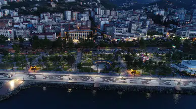 Akçaabat Sahil Parkında İşletme Sahipleriyle Büfe Düzenlemesi Anlaşmazlığı