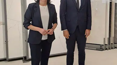 Milano Başkonsolosluğu Ticaret Ateşesi Eser, Seramiksan'ın İtalya'daki merkezini ziyaret etti