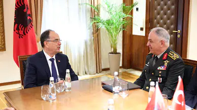 Genelkurmay Başkanı Gürak, Arnavutluk Cumhurbaşkanı Begaj ile görüştü