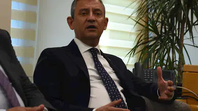 Özgür Özel: İzmir'de kendi içimizde öz eleştiri yapıyoruz