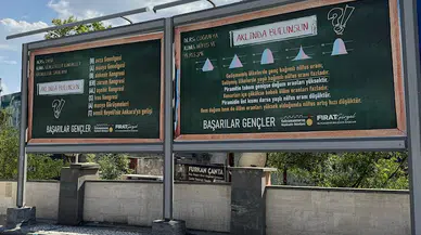 Belediyeden sınav öncesi bilboardlardaki görsellerle adaylara 'son tekrar' desteği 