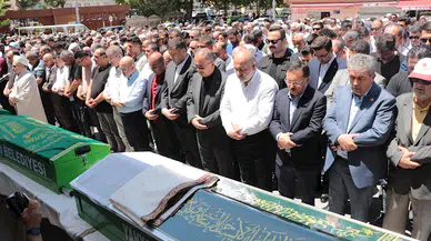 Bakan Özhaseki, Kayseri'de iki cenazeye katıldı