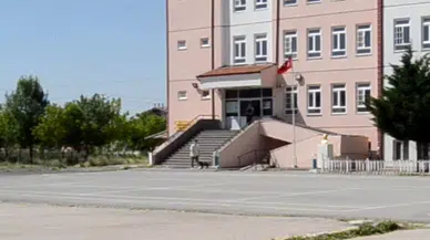 Bisikletle geldi, sınavı saniyelerle kaçırdı 