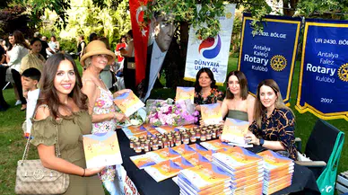 Antalya'nın reçelleri kitap oldu