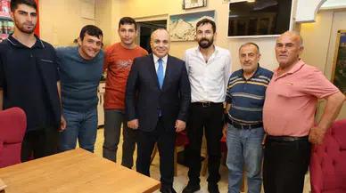 Vali Cengiz Ünsal, İnönü Caddesi Esnafıyla Buluştu