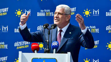 Kayseri'de çocuğa taciz iddiası mahalleyi sokağa döktü; bazı iş yerleri ateşe verildi, 5 polis yaralı (3)