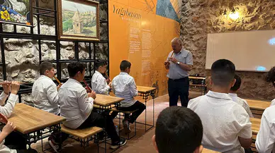 Tokat'ta öğrencilere öğretilen dilli kavalın geleceğe taşınması amaçlanıyor