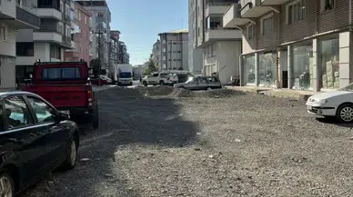 Ardeşen'de Deniz Mahallesi Bosna Caddesi’nde Tehlike Saçan Yol!