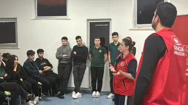 Hopa Gençlik Merkezi'nde Öğrenciler Unutulmaz Bir Gün Geçirdi