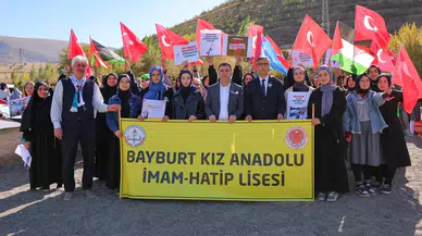 Bayburt'tan Filistin'e destek: Öğrenciler Sumud Gemisi ile farkındalık yarattı