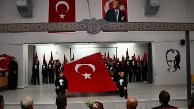 Cumhuriyetimizin 102. yılı Olur'da coşkuyla kutlandı, ödüller dağıtıldı!
