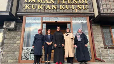 Rize'de protokol eşlerinden hafızlık öğrencilerine moral ziyareti