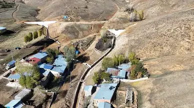 Bayburt Yukarı Dikmetaş Köyü’nde Taşkın Kontrol Çalışmaları Sürüyor