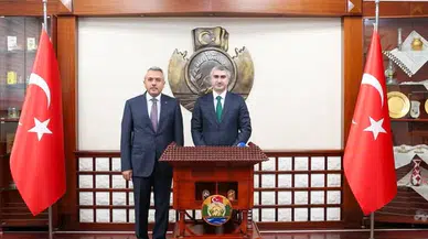 Aile ve Sosyal Hizmetler Bakan Yardımcısı Tarıkdaroğlu’ndan Rize Valiliği’ne Ziyaret