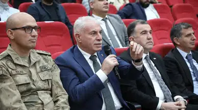 Bayburt Belediye Başkanı Mete Memiş, Bayburt Üniversitesi’nin “Cumhuriyetin İkinci Asrında Türkiye Yüzyılı” Paneline Katıldı