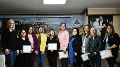 Artvin’de Üreten Eller Projesinde Belgeler Dağıtıldı: Yerel Üreticiler Markalaşma Yolunda İlerliyor