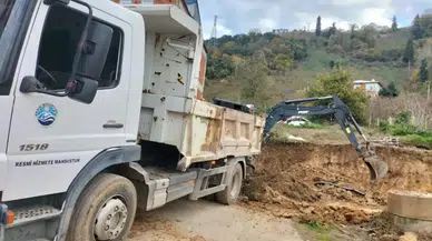 Arsin'de Fen İşleri Ekipleri Saha Çalışmalarında: Mahalle Mahalle Hizmet Sunumu Devam Ediyor