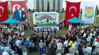 Tarsus'ta Miniklerin Mezuniyet Sevinci: Kreş Töreninde Coşkulu Anlar Yaşandı