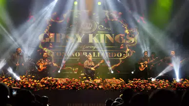 Gipsy Kings Alanya'da konser verdi